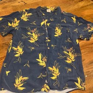 Men’s Button Down Shirt in Classic Bluew